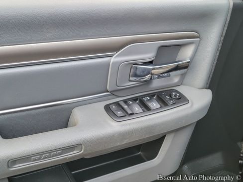 Used 2018 RAM 1500 Big Horn image 16