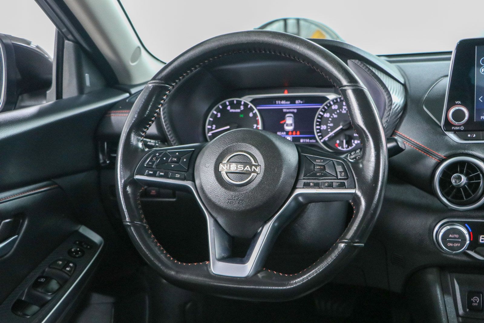 Used 2024 Nissan Sentra SR FWD image 12