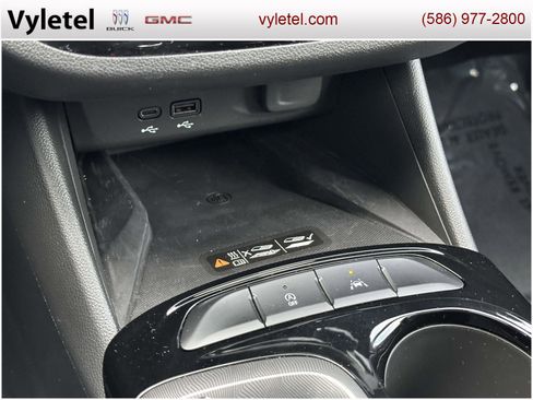 Used 2024 Buick Envista Sport Touring w/ Convenience I Package image 29