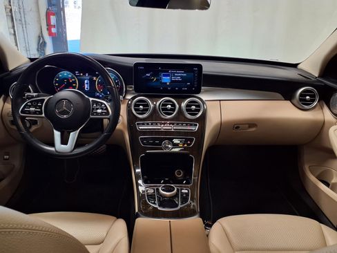 Used 2021 Mercedes-Benz C 300 Sedan image 11