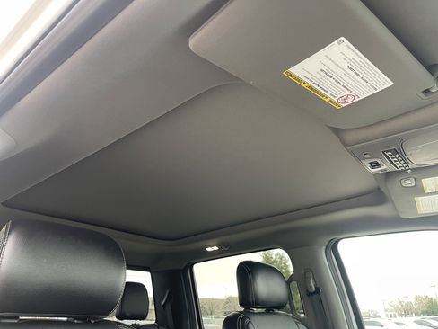 Used 2020 Ford F350 Lariat w/ Lariat Ultimate Package image 23