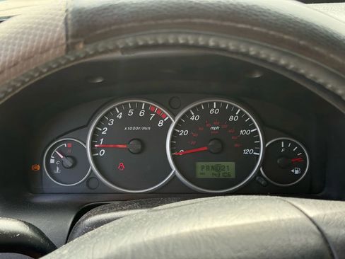 Used 2005 MAZDA Tribute s w/ Package 3 FWD image 13