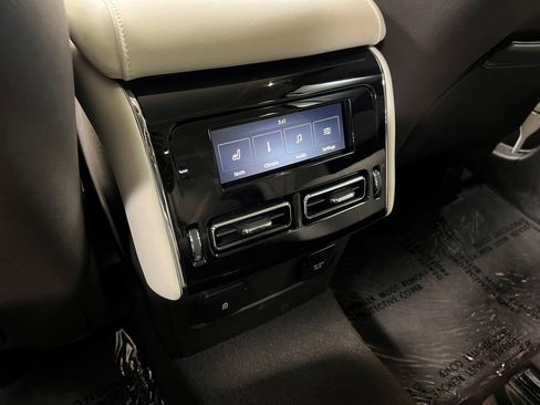 Used 2020 Lincoln Aviator Black Label AWD/4WD image 19