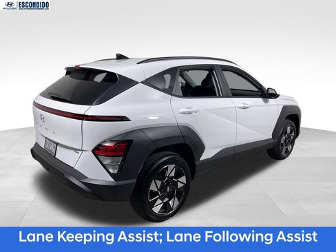 Certified 2025 Hyundai Kona SEL AWD/4WD image 5