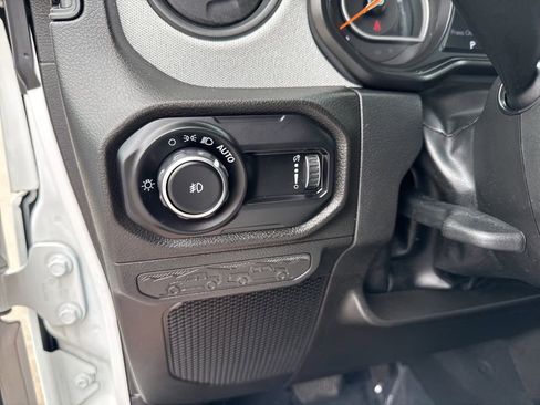 Certified 2024 Jeep Wrangler Unlimited Sport AWD/4WD image 17