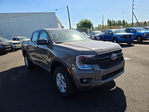 New 2025 Ford Ranger XL image 3