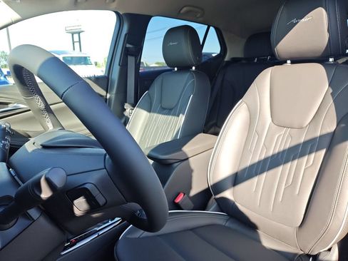 New 2026 Buick Encore GX Avenir AWD/4WD image 13