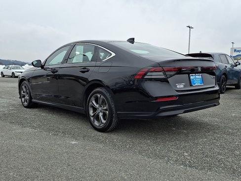 Certified 2023 Honda Accord EX image 4