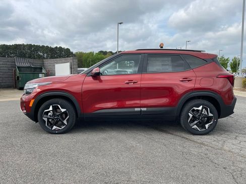New 2026 Kia Seltos S FWD image 4