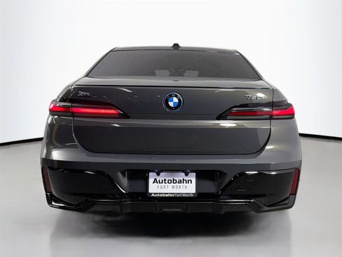New 2026 BMW 750e xDrive AWD/4WD image 7