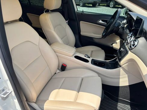 Used 2018 Mercedes-Benz GLA 250 image 20