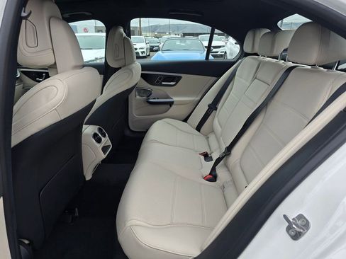 New 2026 Mercedes-Benz C 300 4MATIC Sedan image 16