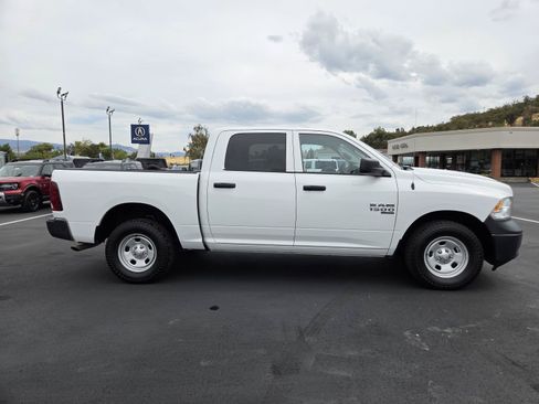 Used 2019 RAM 1500 Tradesman w/ Popular Equipment Group AWD/4WD image 4