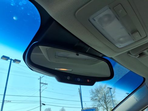 Used 2011 Chevrolet Cruze LT image 15