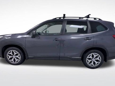 Used 2023 Subaru Forester Premium AWD/4WD image 5