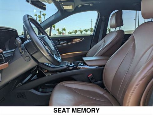 Certified 2023 Lincoln Nautilus Reserve FWD image 23