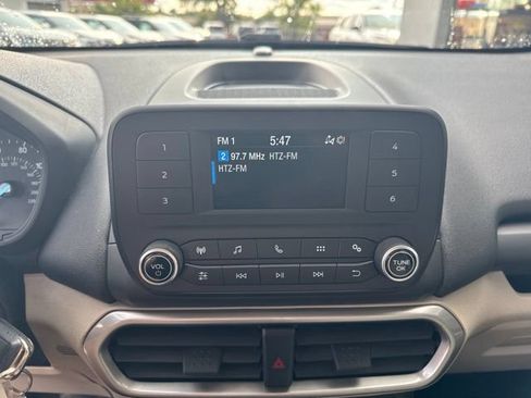 Used 2022 Ford EcoSport S AWD/4WD image 17