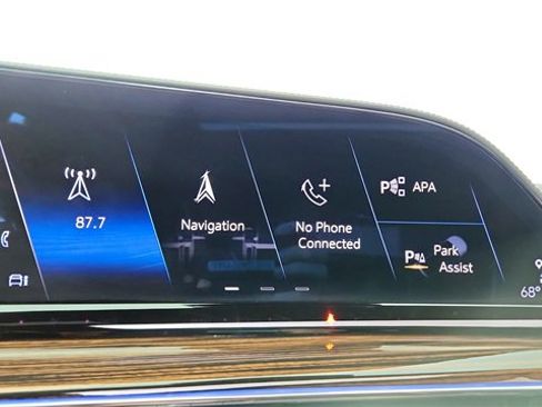 Used 2023 Cadillac Escalade Premium Luxury w/ Performance Package image 52