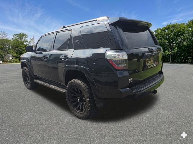 Used 2020 Toyota 4Runner TRD Off-Road Premium w/ Moonroof Package AWD/4WD image 29