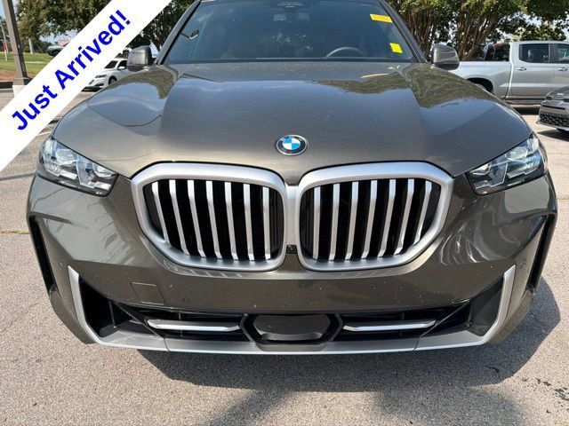 Used 2026 BMW X5 xDrive40i AWD/4WD image 8