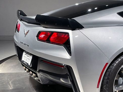 Used 2014 Chevrolet Corvette Stingray Coupe RWD image 8