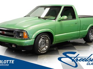 Used 1995 Chevrolet S10 Pickup 2WD Regular Cab image 1