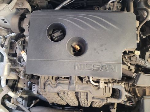 Used 2020 Nissan Altima 2.5 S FWD image 30