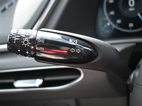 Used 2023 Hyundai Sonata SEL Plus FWD image 37