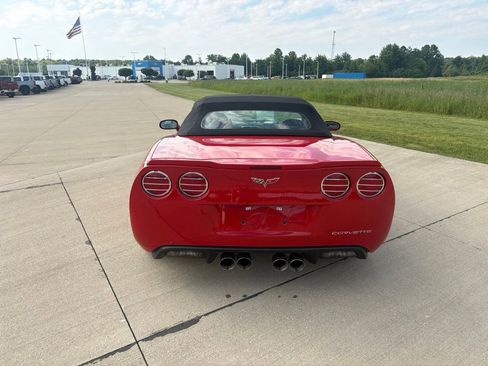 Used 2006 Chevrolet Corvette Convertible RWD image 5
