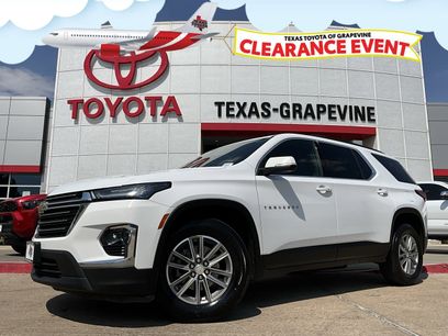Used 2023 Chevrolet Traverse LT