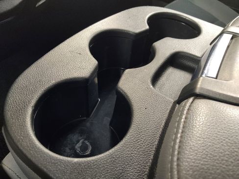 Used 2017 RAM 1500 Express w/ Black Ram 1500 Express Group image 26