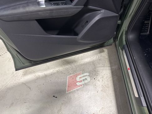 Used 2025 Audi SQ5 Premium Plus image 12