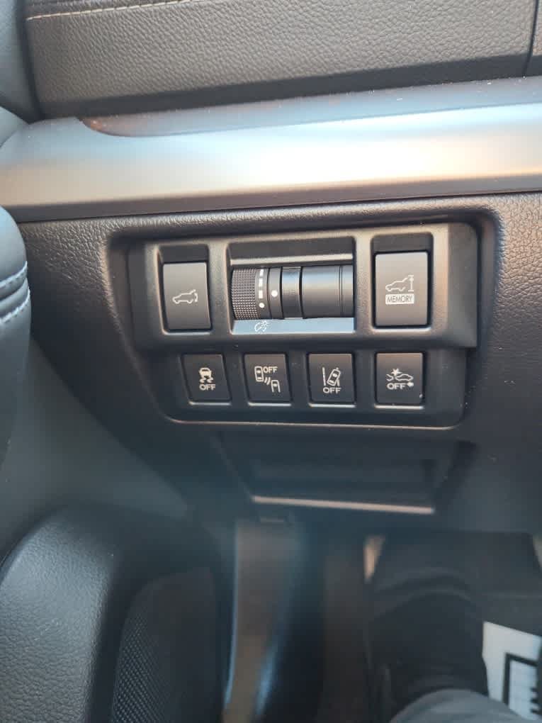 Used 2019 Subaru Outback 3.6R Limited w/ Popular Package #2 AWD/4WD image 15