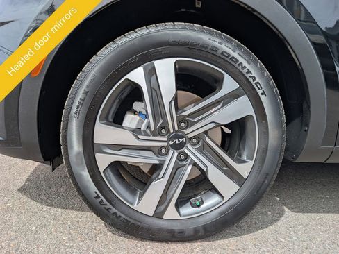 Certified 2023 Kia Sorento EX image 13