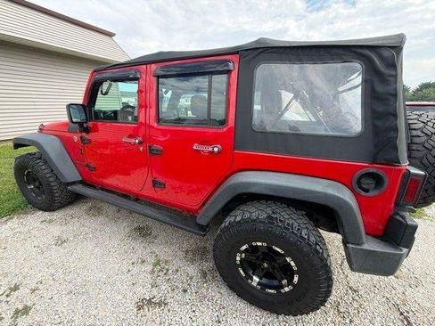 Used 2015 Jeep Wrangler Unlimited Sport AWD/4WD image 5