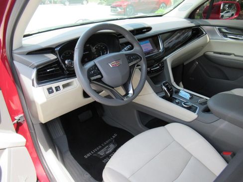 Used 2020 Cadillac XT6 Premium Luxury FWD image 15