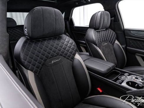 Used 2021 Bentley Bentayga Speed AWD/4WD image 46