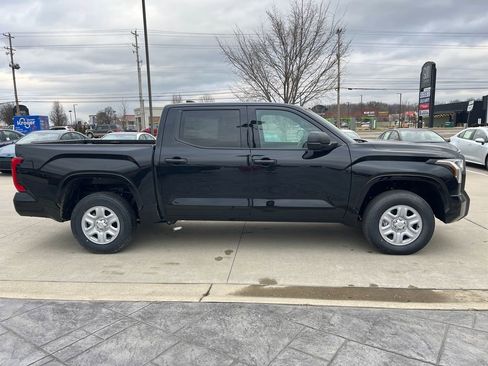 New 2026 Toyota Tundra SR image 6