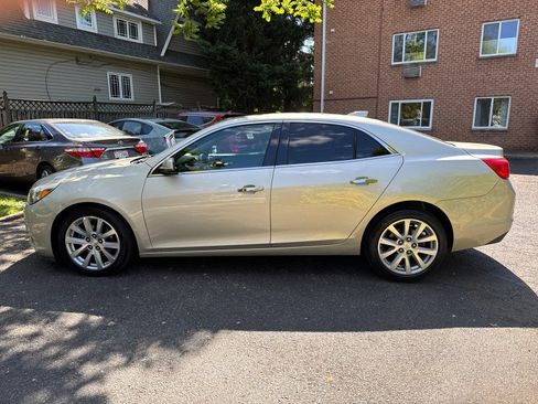 Used 2016 Chevrolet Malibu LTZ FWD image 6