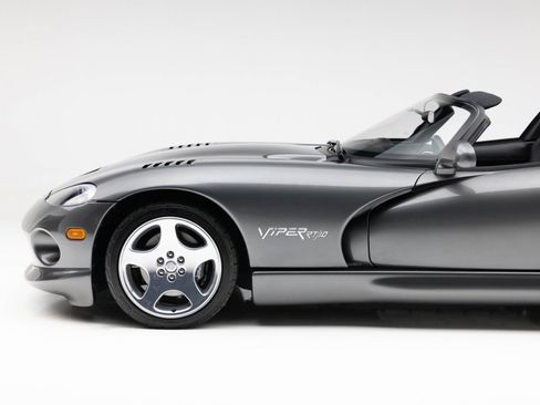 Used 2002 Dodge Viper RT/10 RWD image 38