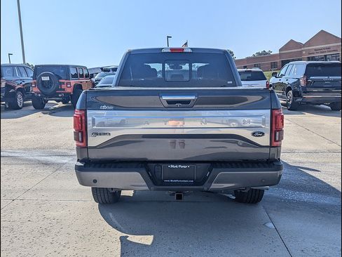 Used 2015 Ford F150 Platinum w/ Equipment Group 701A Luxury AWD/4WD image 8