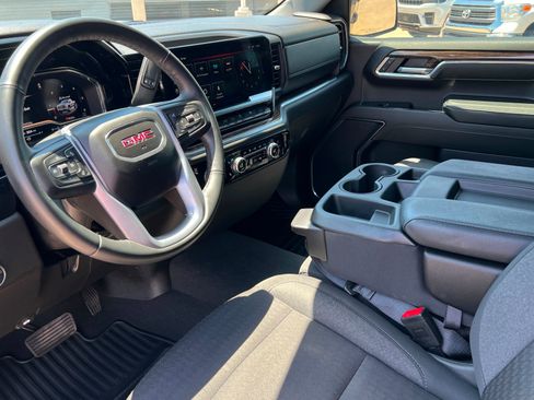 Used 2024 GMC Sierra 1500 Elevation RWD image 16