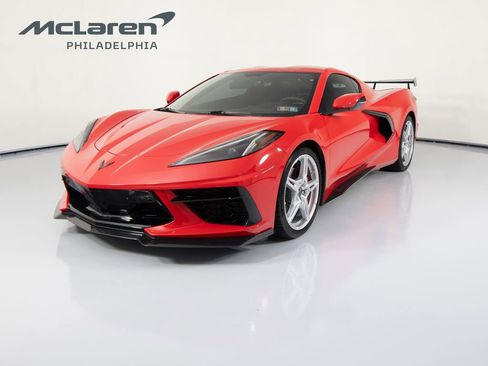Used 2021 Chevrolet Corvette Stingray Preferred Cpe w/ Engine Appearance Package RWD image 1