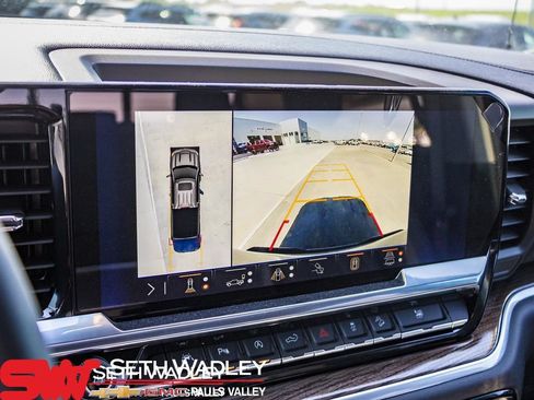 Used 2025 Chevrolet Silverado 1500 RST AWD/4WD image 41