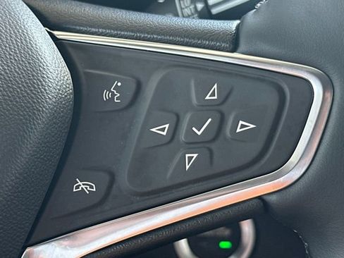Used 2024 Chevrolet Equinox LT AWD/4WD image 35