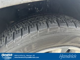 Used 2020 Toyota Highlander Limited AWD/4WD video 1