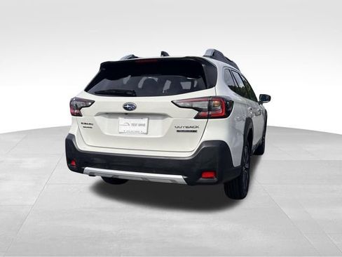 Used 2023 Subaru Outback Touring XT AWD/4WD image 5