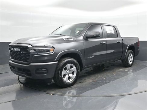 Used 2025 RAM 1500 Big Horn image 1