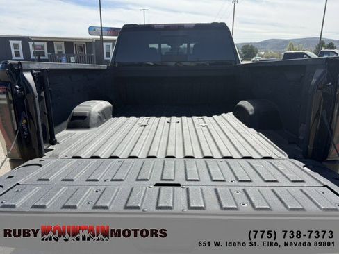 Used 2024 GMC Sierra 2500 AT4 w/ AT4 Premium Plus Package image 21