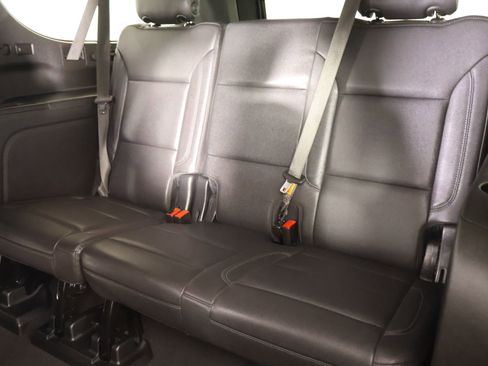 Used 2023 Chevrolet Suburban Z71 w/ Z71 Off-Road Package image 14